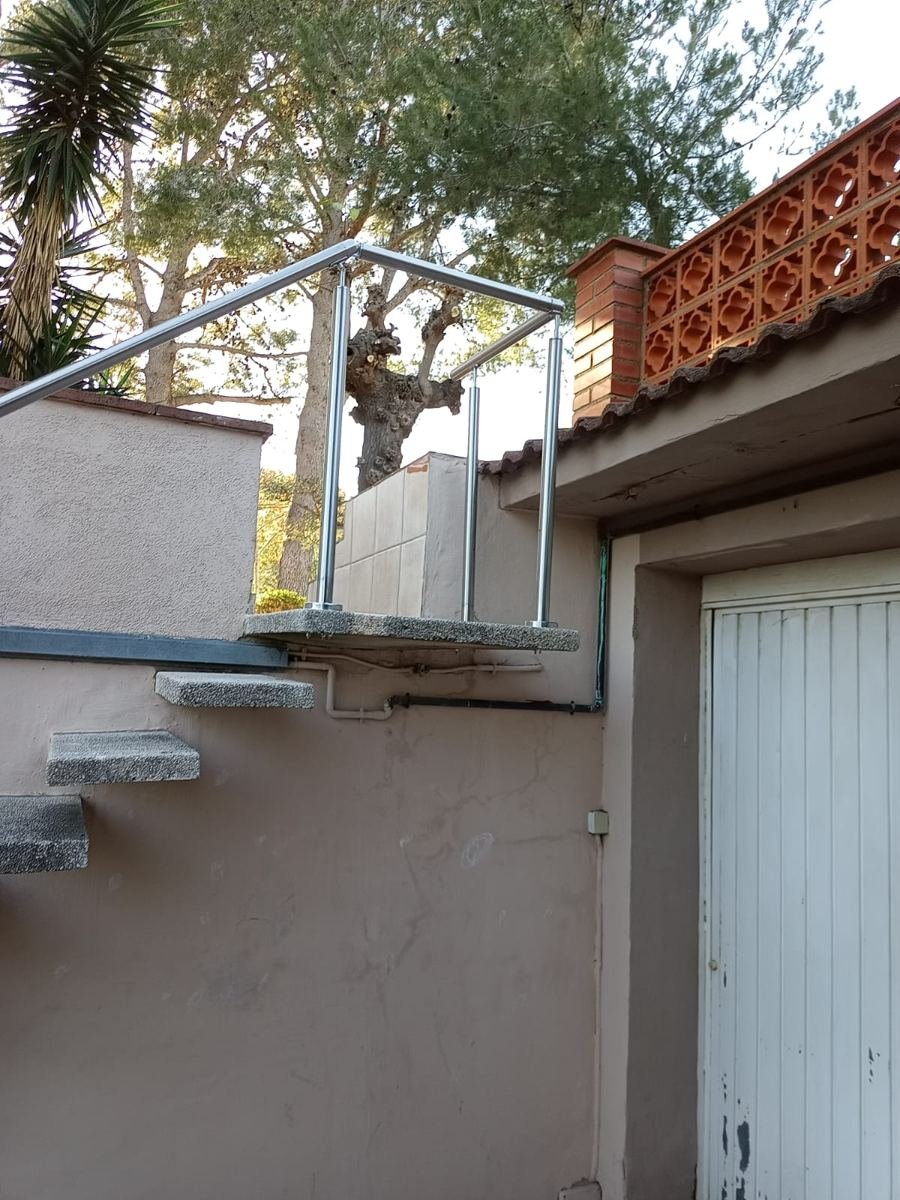 El remate superior